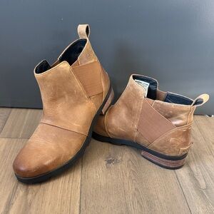 Sorel Emelie Leather Boots